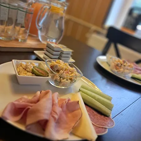 A Restaurace Windows Гостевой дом